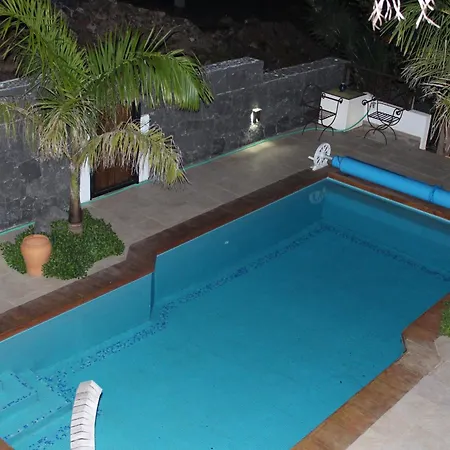 Niki Mit Beheiztem Gemeinschaftspool Für 2 Appartments Apartamento Las Breñas