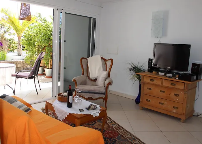 Niki Mit Beheiztem Gemeinschaftspool Fuer 2 Appartments Lejlighed Las Breñas