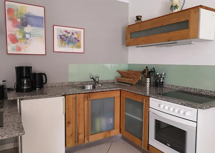 Niki Mit Beheiztem Gemeinschaftspool Für 2 Appartments Apartamento *