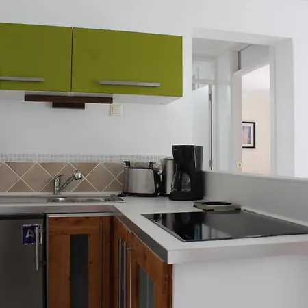 Niki Mit Beheiztem Gemeinschaftspool Fuer 2 Appartments Las Breñas