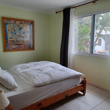 Daire Niki Mit Beheiztem Gemeinschaftspool Fuer 2 Appartments