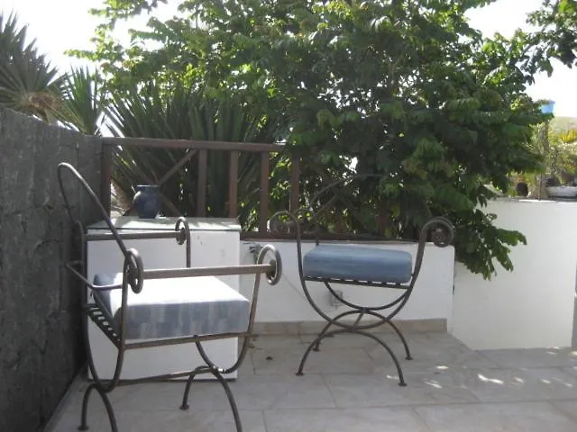 Niki Mit Beheiztem Gemeinschaftspool Fuer 2 Appartments * Las Brenas