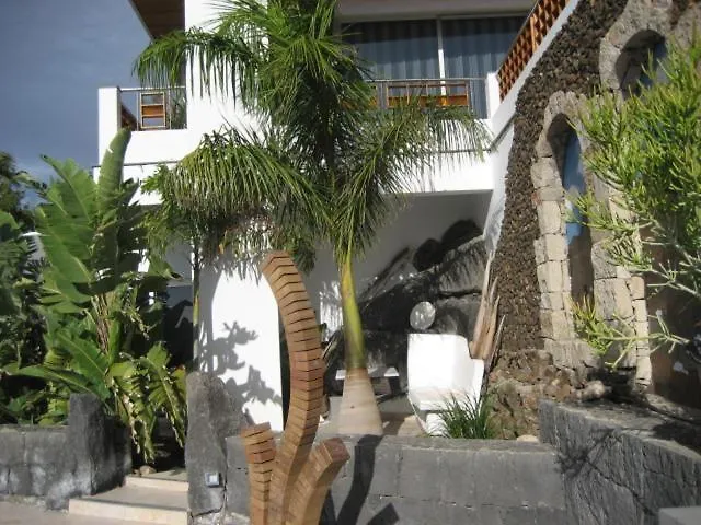 Niki Mit Beheiztem Gemeinschaftspool Fuer 2 Appartments Las Breñas