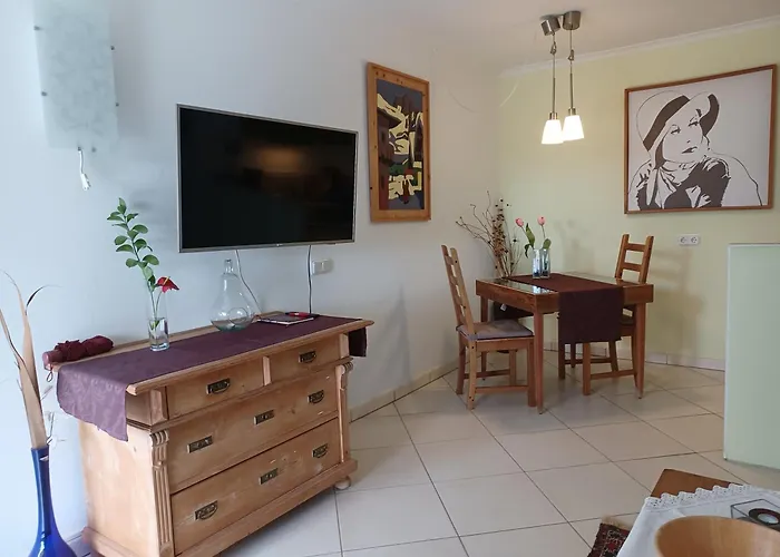 Niki Mit Beheiztem Gemeinschaftspool Fuer 2 Appartments Las Breñas